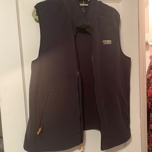 LL BEANS MENS FLEECE VEST
